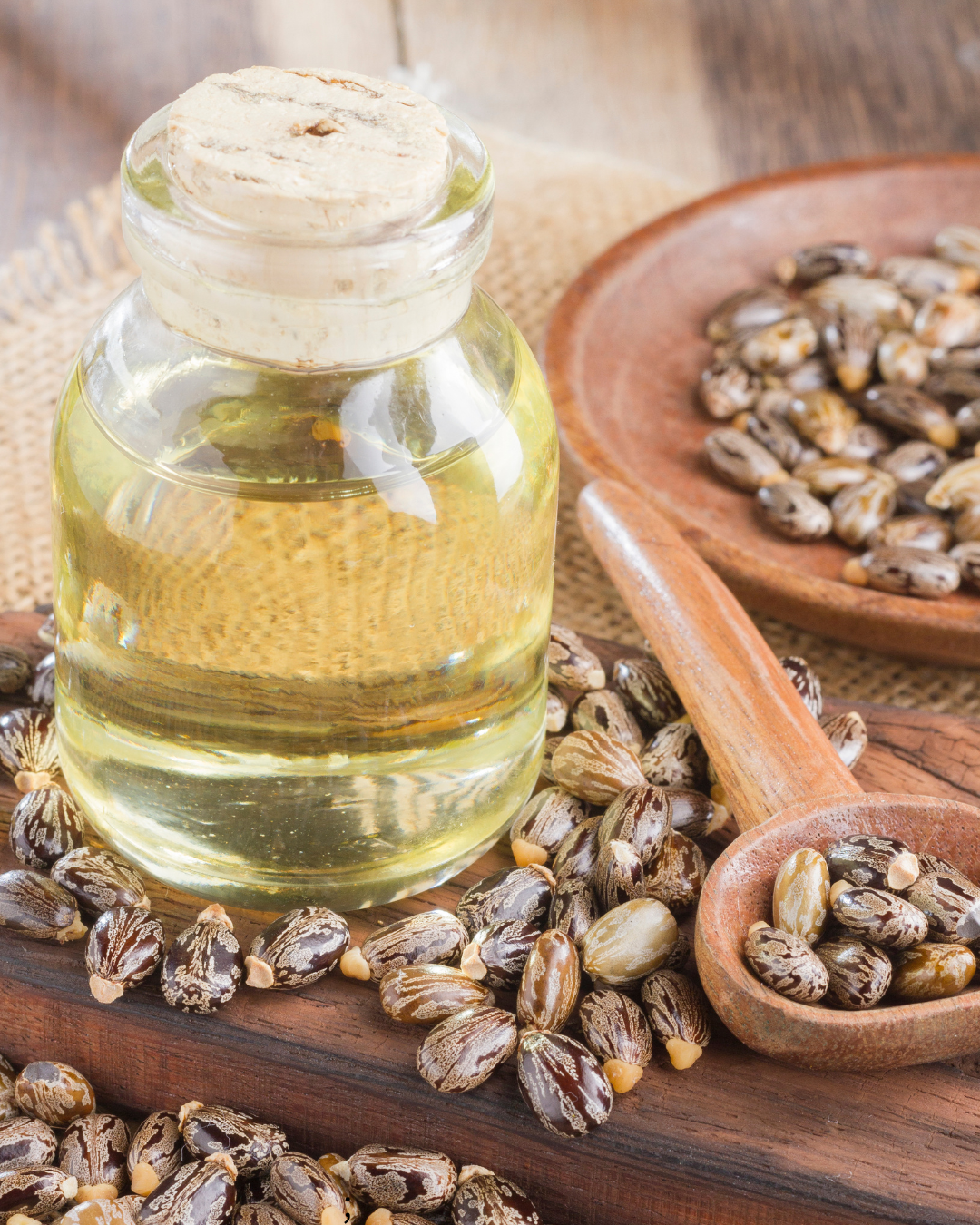 💧 The Hidden Benefits of Castor Oil for Your Skin (That No One Talks About)